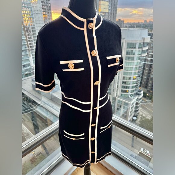 🆕KARL LAGERFELD🧿 NWT Classic Knit Dress with Embroidered Monogram, Black, Sz M - Picture 11 of 16